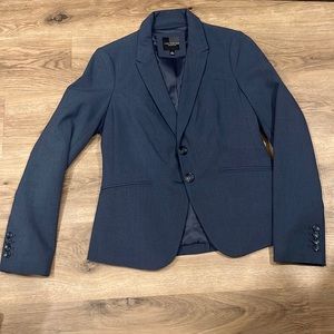 The limited blue blazer